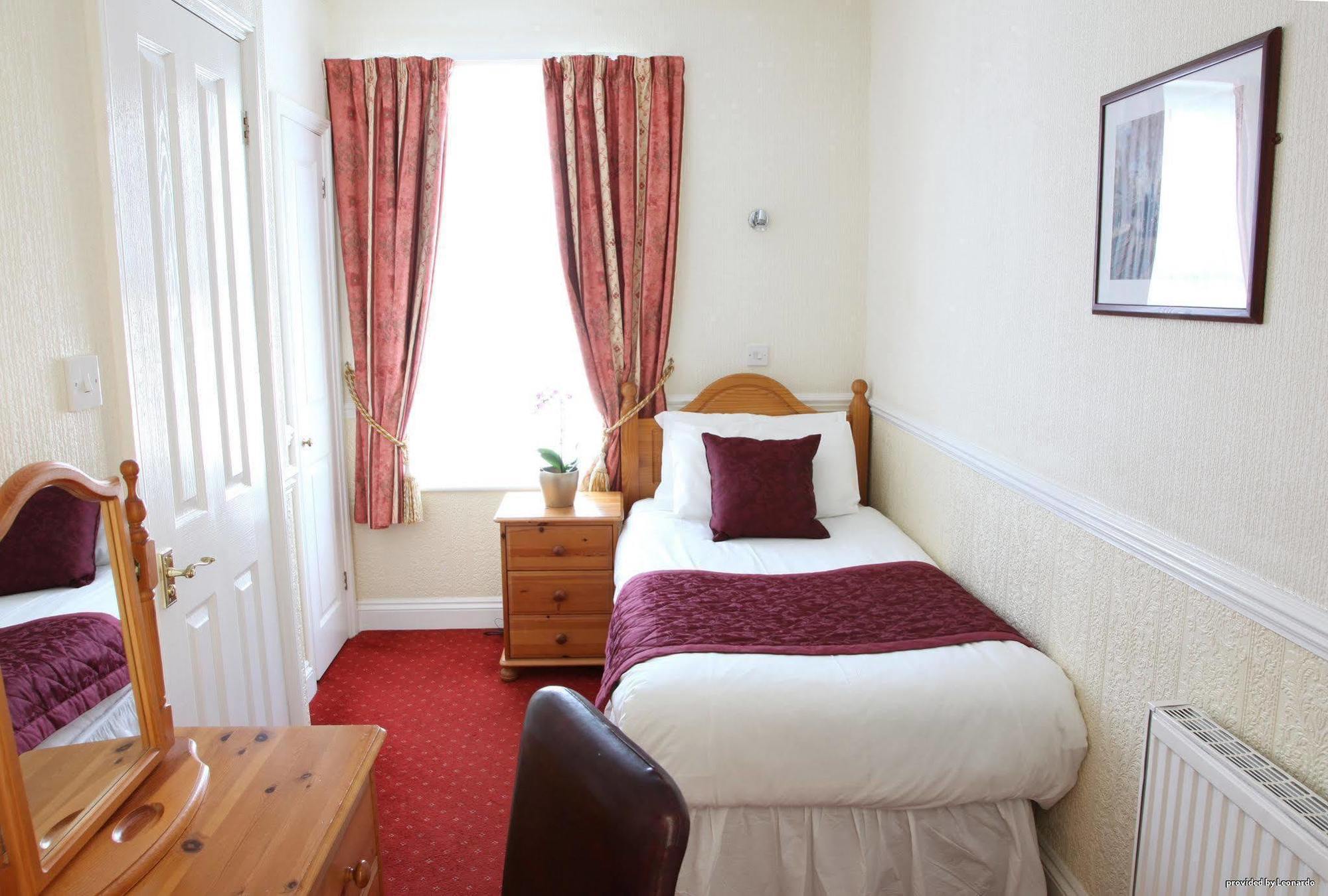 Cliff Head Hotel كارليون باي الغرفة الصورة